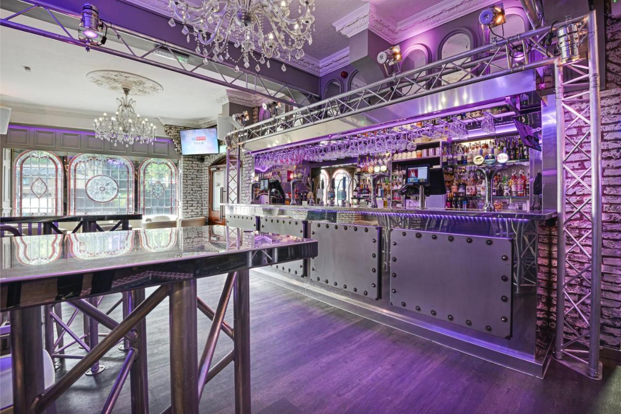 The George Hotel Whitby Esterno foto