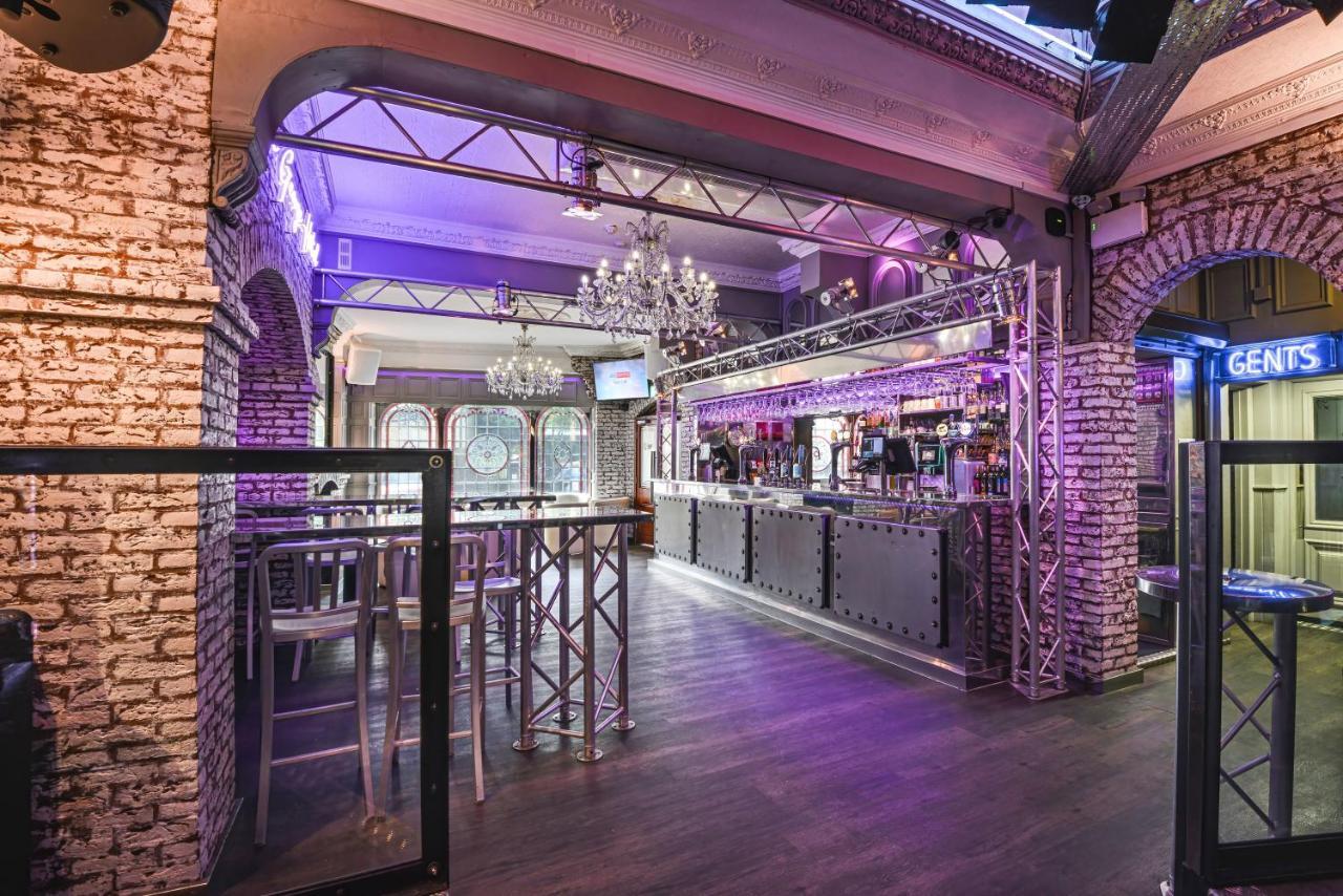 The George Hotel Whitby Esterno foto