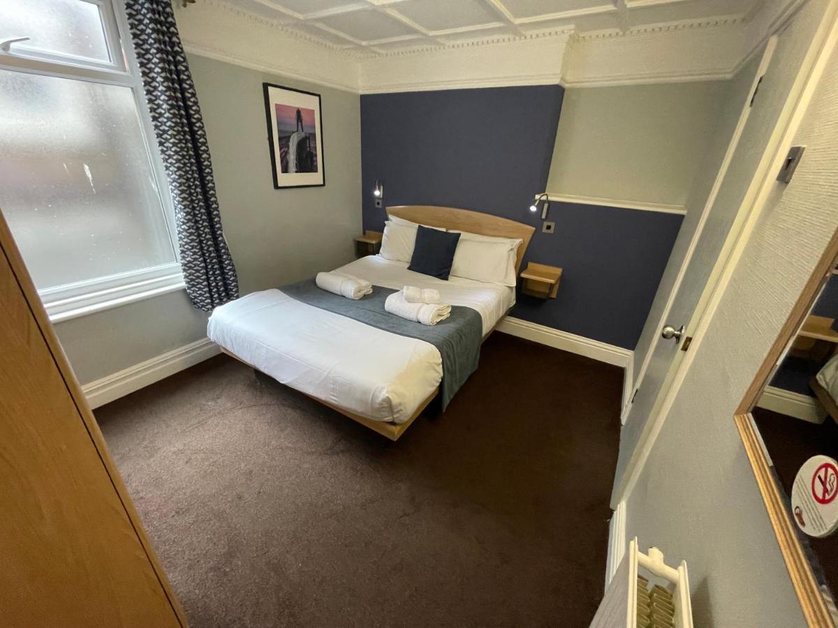 The George Hotel Whitby Esterno foto