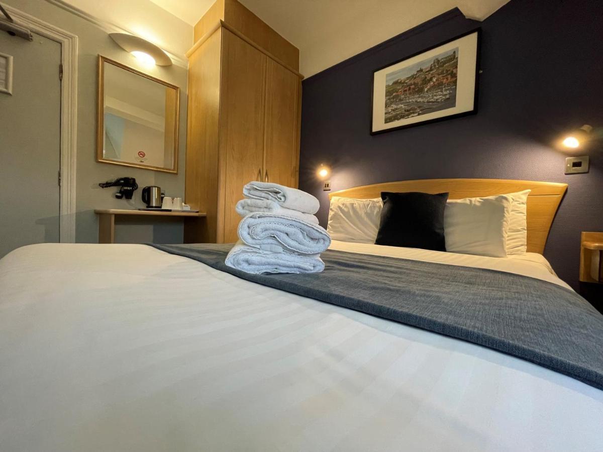The George Hotel Whitby Esterno foto